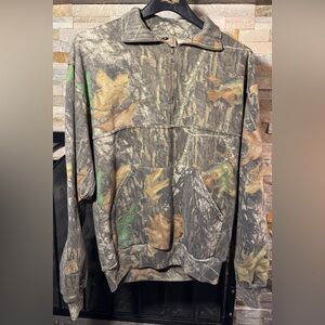 Unisex size M Mossey Oak camouflage jacket pullover 21 x 26 arm 27